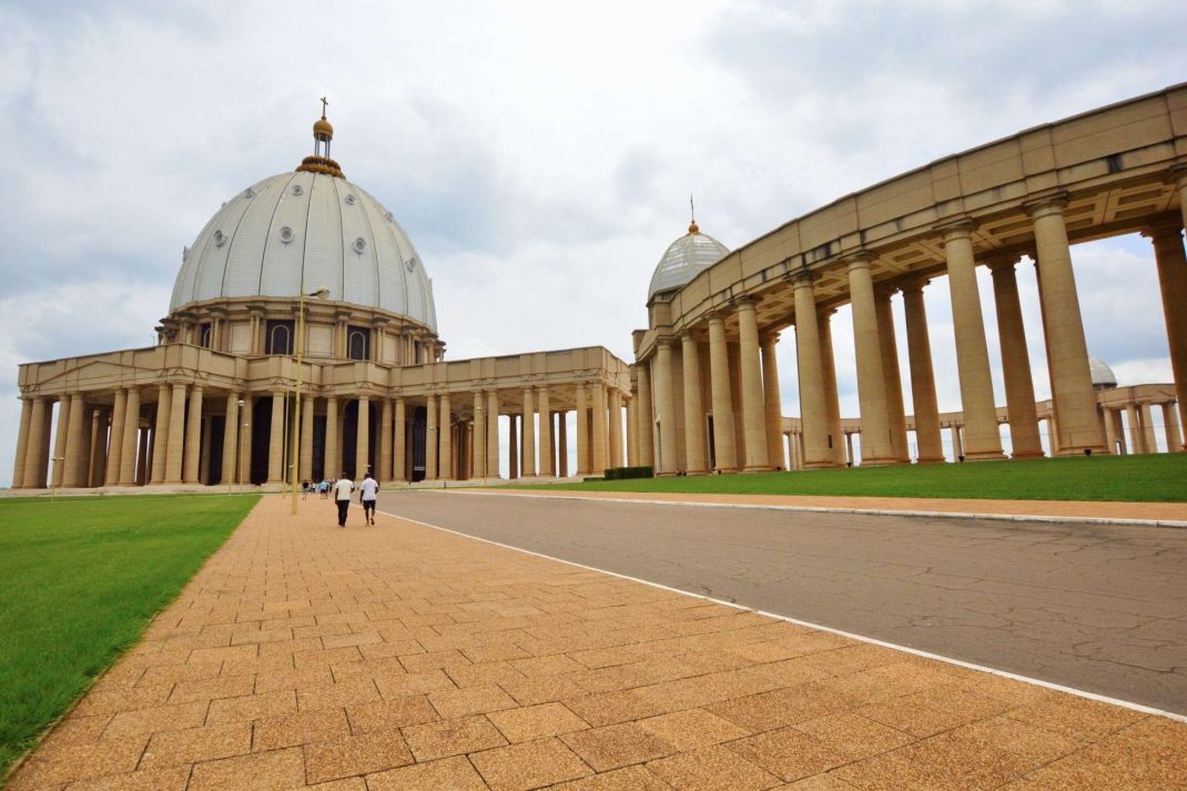 La basilique Notre-Dame-de-la-Paix, à Yamoussoukro. @Olivia Le Sidaner