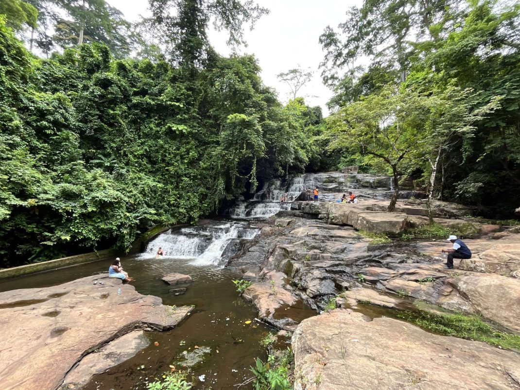 La « Petite Cascade » de Man, près de la ville éponyme, accessible après 40 mn de marche facile. @Philippe Bourget